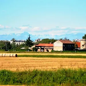 Farm stay Cascina Battivacco, Milan