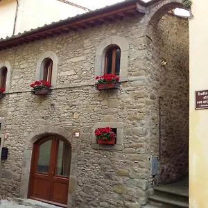 Holiday home The Small Castle Italy